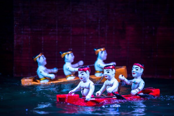 The Art of Water Puppetry (Múa rối nước): Vietnam's Cultural Treasure